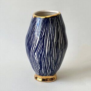 Anthropologie Ruan Hoffmann MMXIV Jardin Des Plantes Blue White Vase Gold Trim
